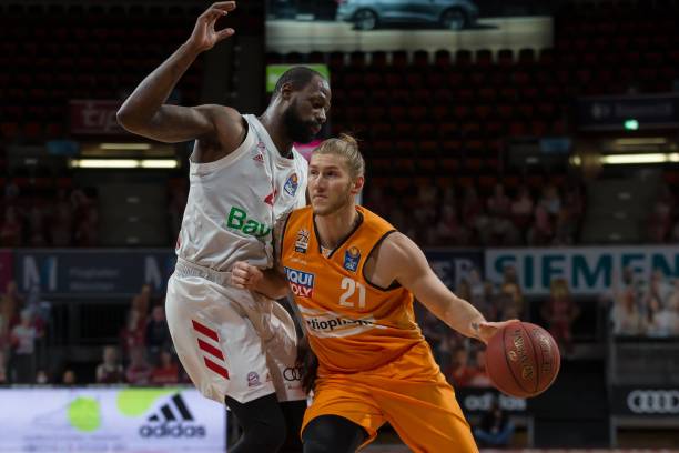 字母哥能在 字母哥能在