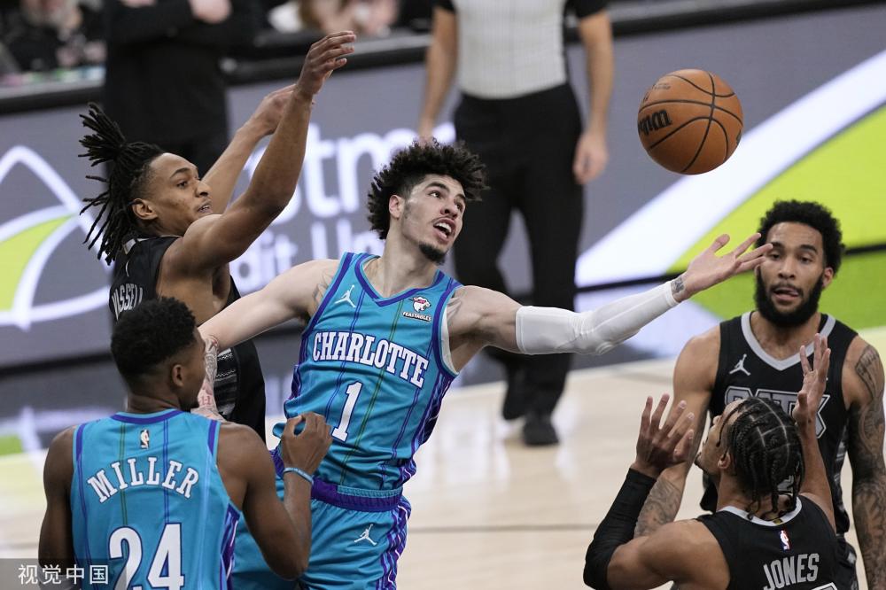 了世界的瞩 了世界的瞩